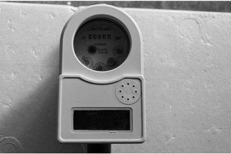 預(yù)付費(fèi)水表使用麻煩嗎？